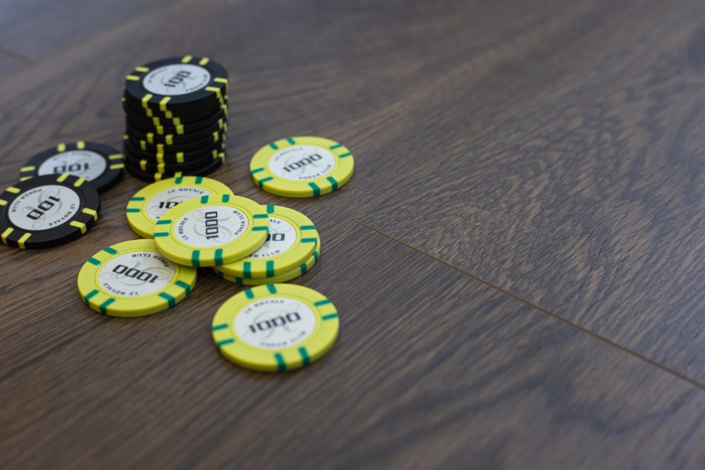 Плитка каменно-полимерная "Art Tile" Ясень Карамельный (1220*199*9 мм) — купить в Череповце