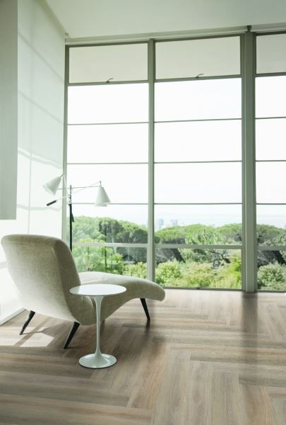 Кварцвиниловая плитка "LG" Орешник классический (1200*180*2 мм) — купить в Череповце