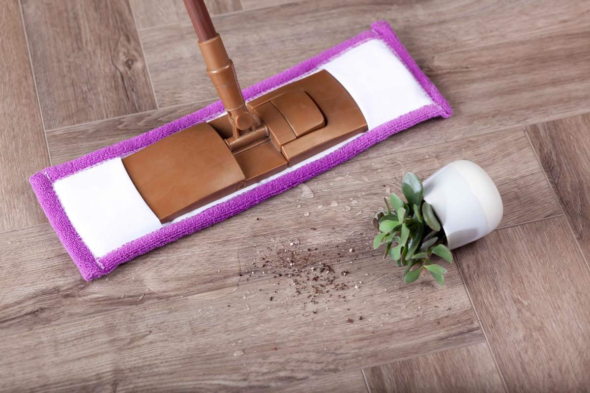 Замковая ПВХ плитка "Aberhof" Carmelita 1862 (615*123*5 мм) — купить в Череповце