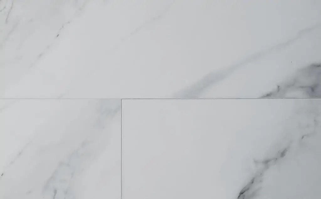 Виниловые полы "FirmFit" Tiles Мрамор Калакатта XT-4000 (600*300*5 мм) — купить в Череповце