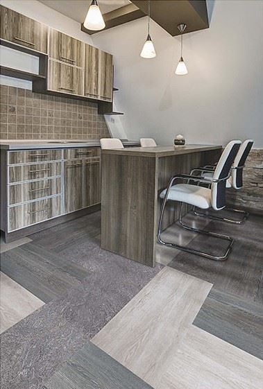 Плитка ПВХ "Tarkett" New Age Serenity (914,4*101,6*2,1 мм) — купить в Череповце