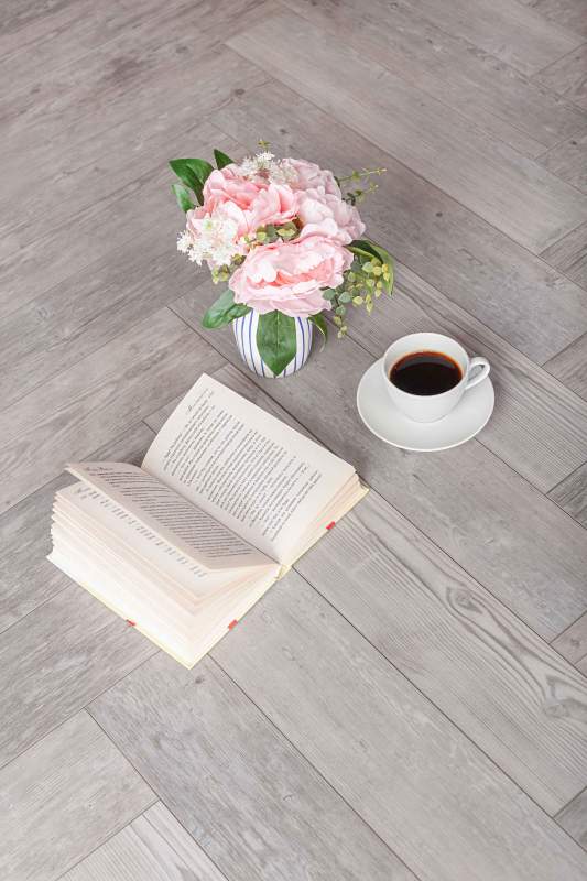 Замковая ПВХ плитка "Aberhof" Carmelita 1687 (615*123*5 мм) — купить в Череповце