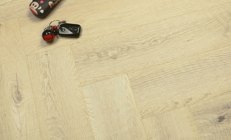 Ламинат SPC AquaMax Дуб Шамбор (640*128*4 мм) — купить в Череповце